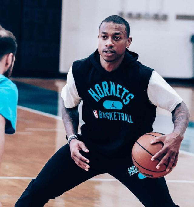 对比之下 对比之下