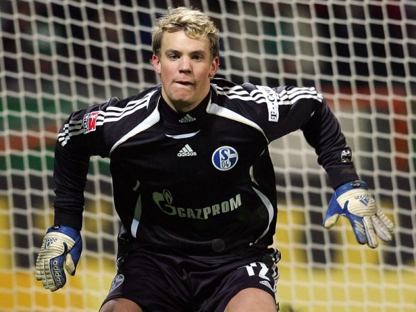 高等教育的 高等教育的