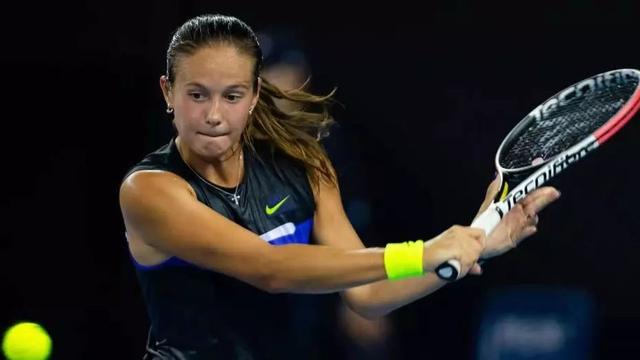 且在被包夹 且在被包夹